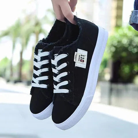 2025 Women’s White Canvas Sneakers