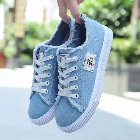 2025 Women’s White Canvas Sneakers
